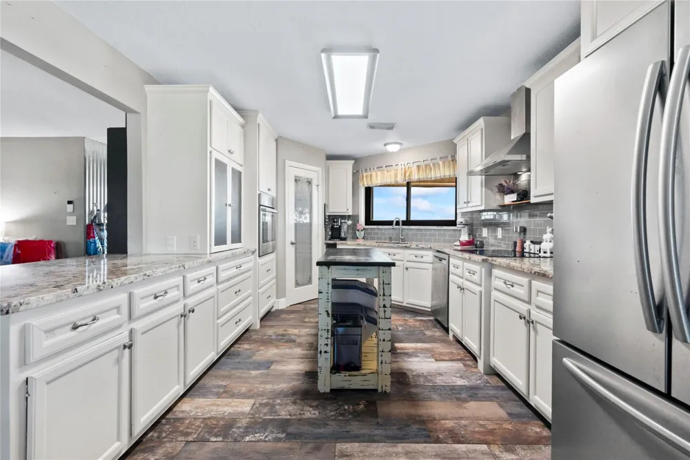38973 Addie Gee Road Hempstead, TX 77445