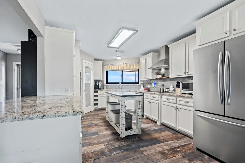 38973 Addie Gee Road Hempstead, TX 77445