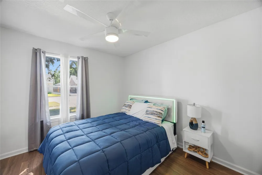 1715 Brewster Street Houston, TX 77020