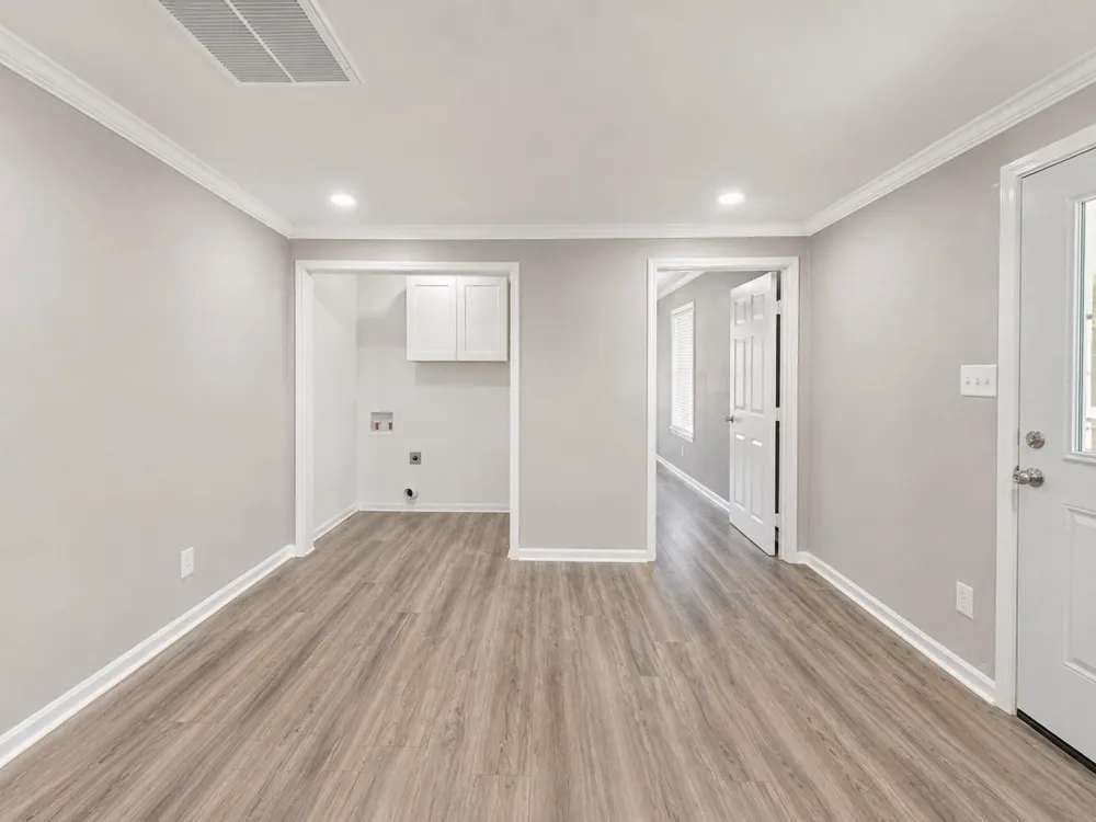 705 Collins Street Dayton, TX 77535