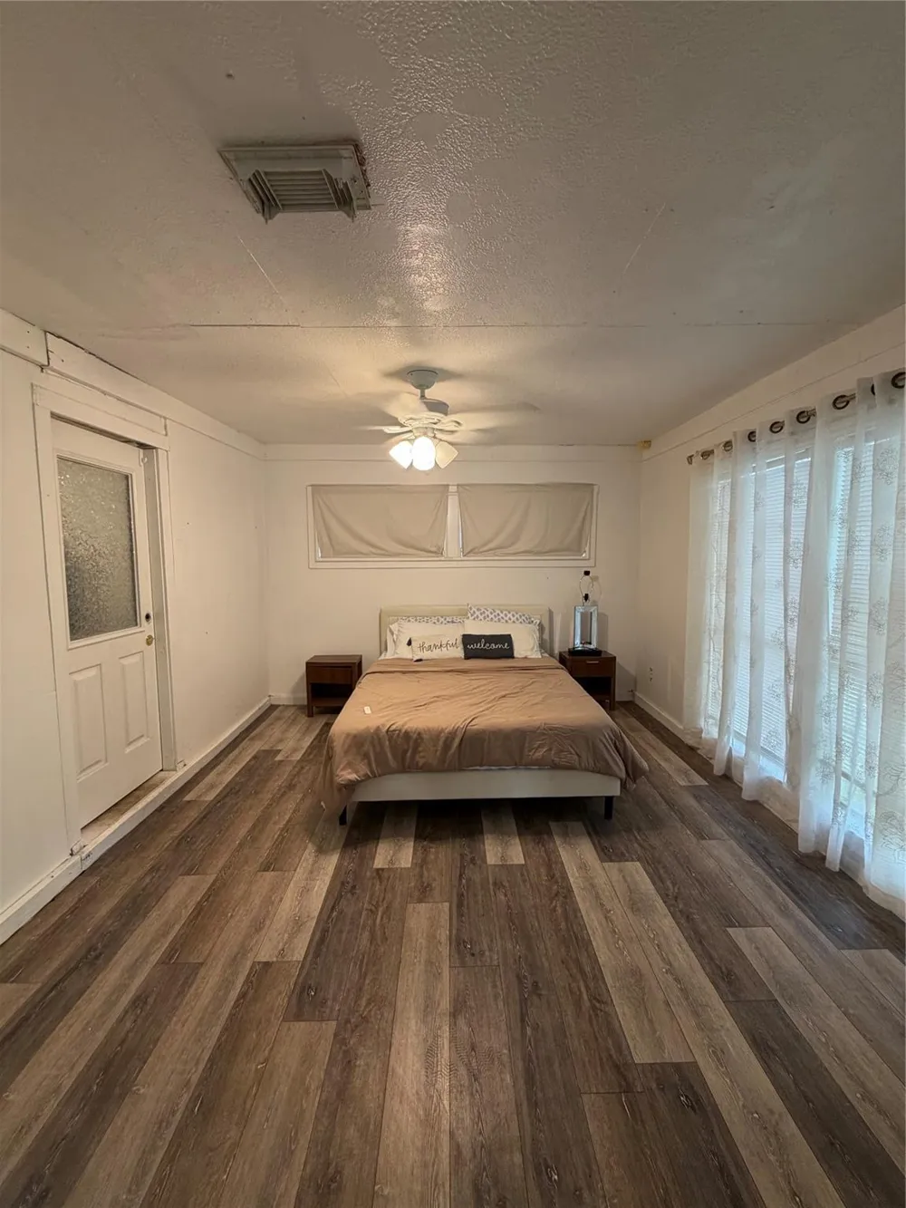 16005 Old Richmond Road Sugar Land, TX 77498