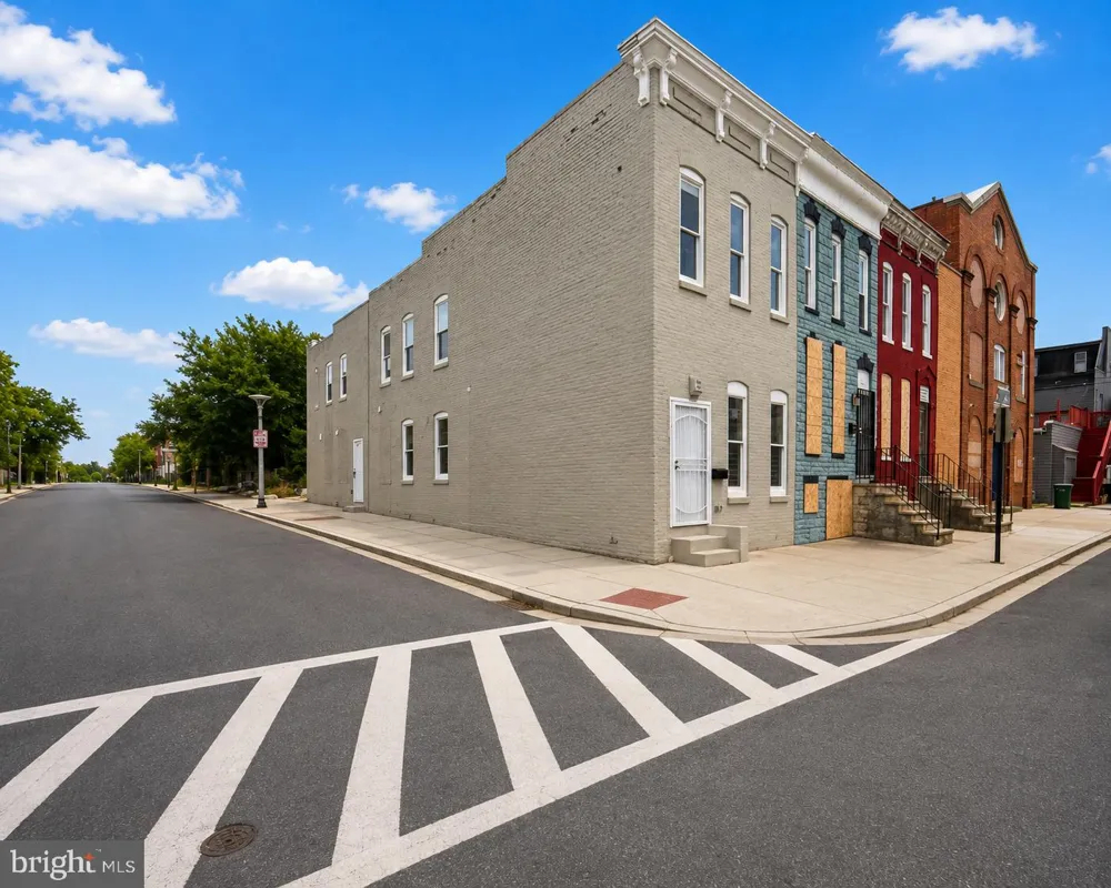 527 S SMALLWOOD STREET Baltimore, MD 21223