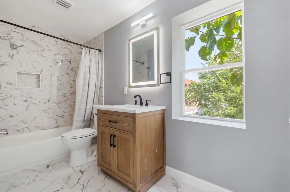 527 S SMALLWOOD STREET Baltimore, MD 21223