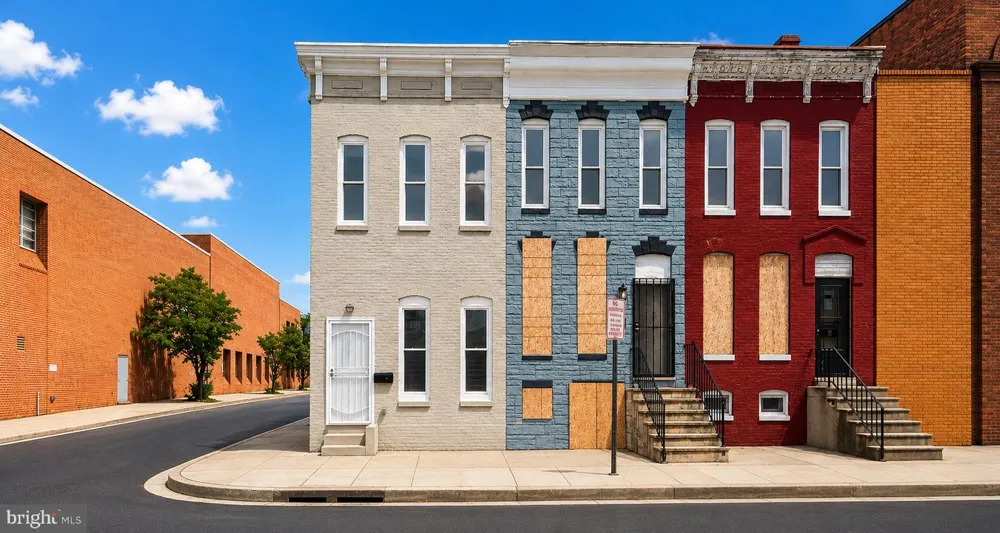 527 S SMALLWOOD STREET Baltimore, MD 21223