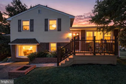 321 SUMMIT ROAD