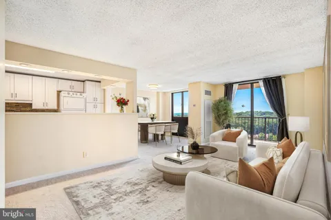 7420 WESTLAKE TERRACE #1206