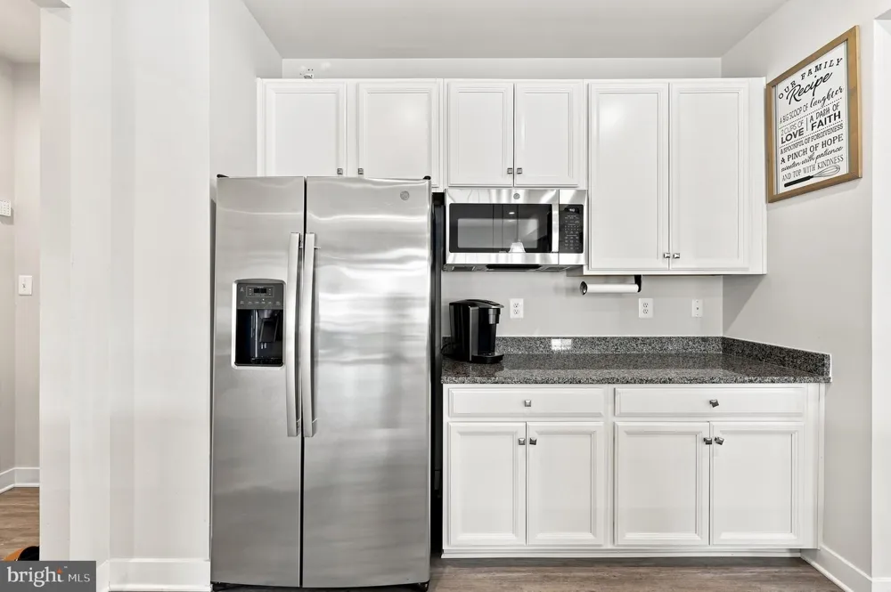 209 PULLMAN WAY Martinsburg, WV 25403