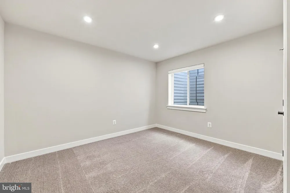 209 PULLMAN WAY Martinsburg, WV 25403