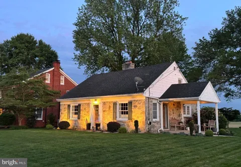 1262 GRAYSTONE ROAD
