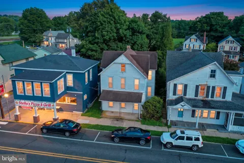 402 MAIN STREET