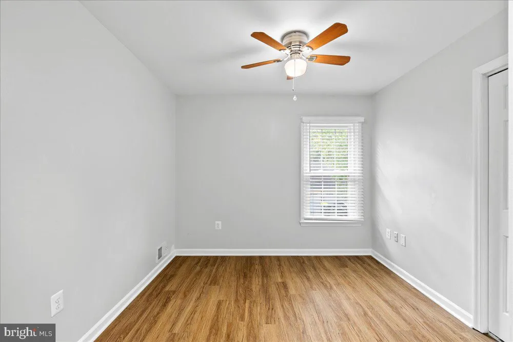 9303 MACSWAIN PLACE Springfield, VA 22153