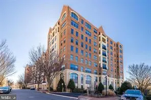 485 HARBOR SIDE STREET #607
