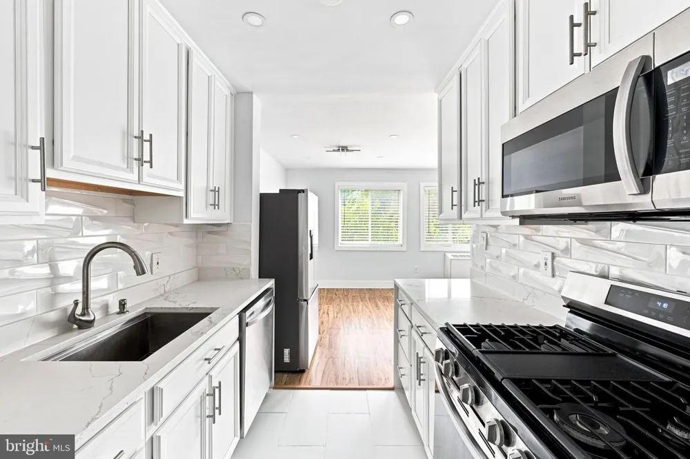 3701 S 5TH STREET S #205 Arlington, VA 22204