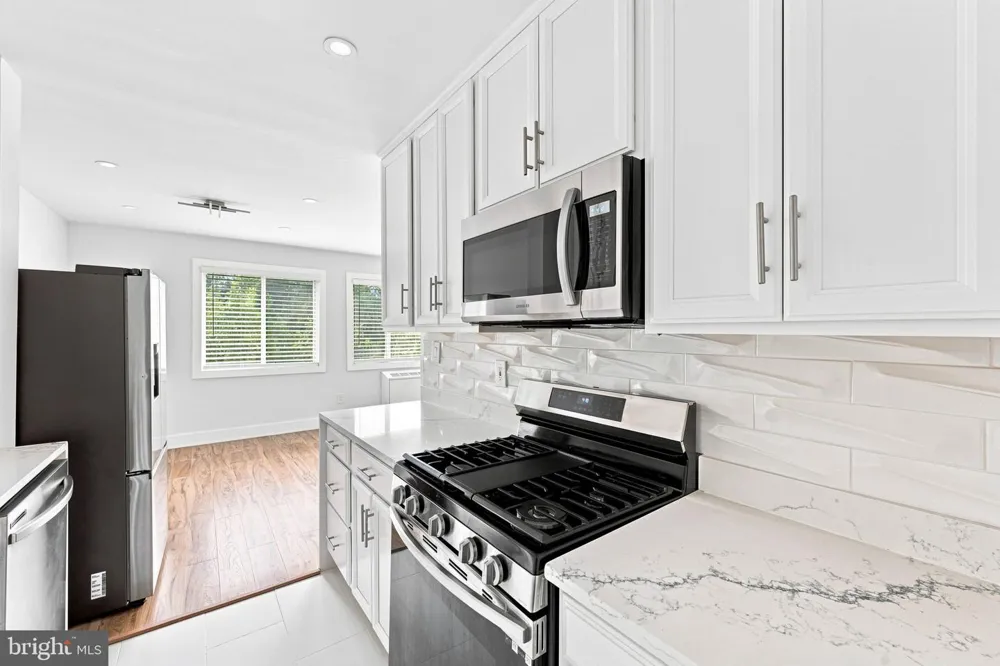 3701 S 5TH STREET S #205 Arlington, VA 22204
