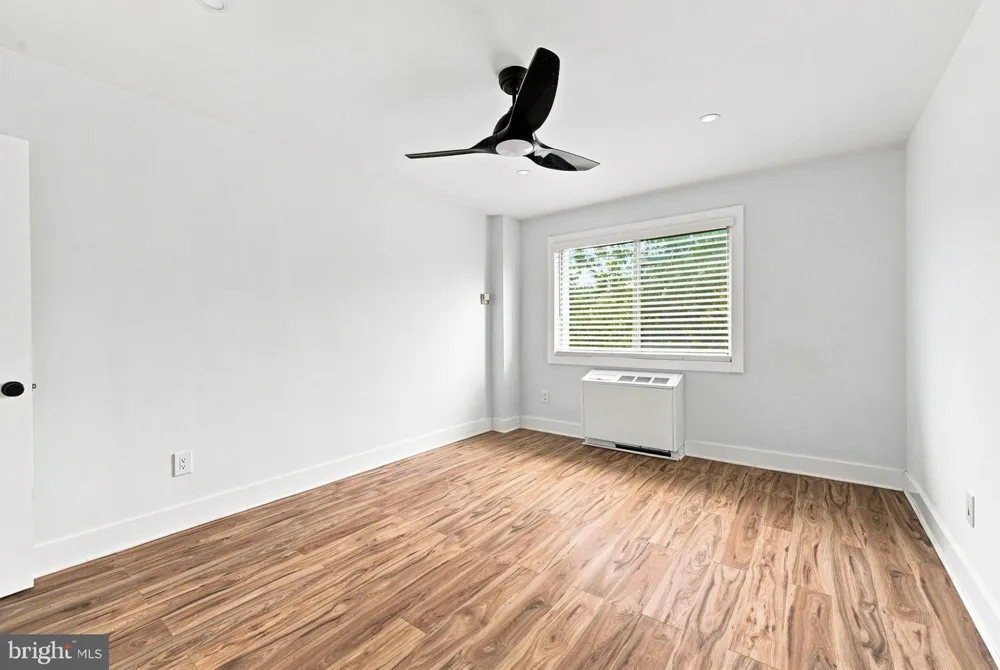 3701 S 5TH STREET S #205 Arlington, VA 22204