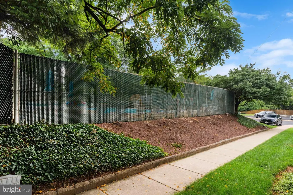 3701 S 5TH STREET S #205 Arlington, VA 22204