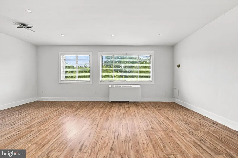 3701 S 5TH STREET S #205 Arlington, VA 22204