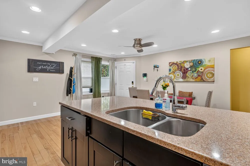 2911 8TH STREET SE #1101 Washington, DC 20032