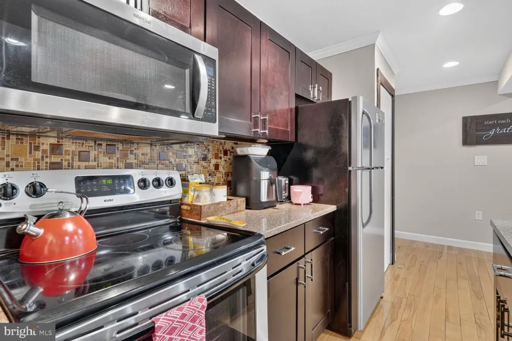 2911 8TH STREET SE #1101 Washington, DC 20032
