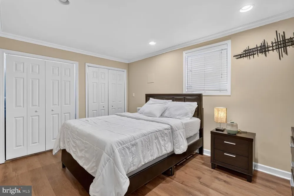 2911 8TH STREET SE #1101 Washington, DC 20032