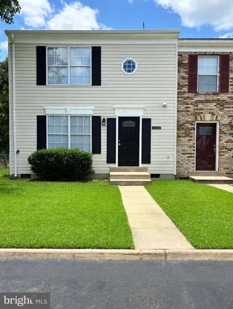 10800 WALL ST