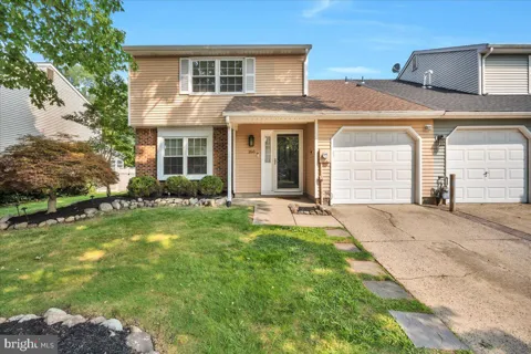 166 STRATTON LANE