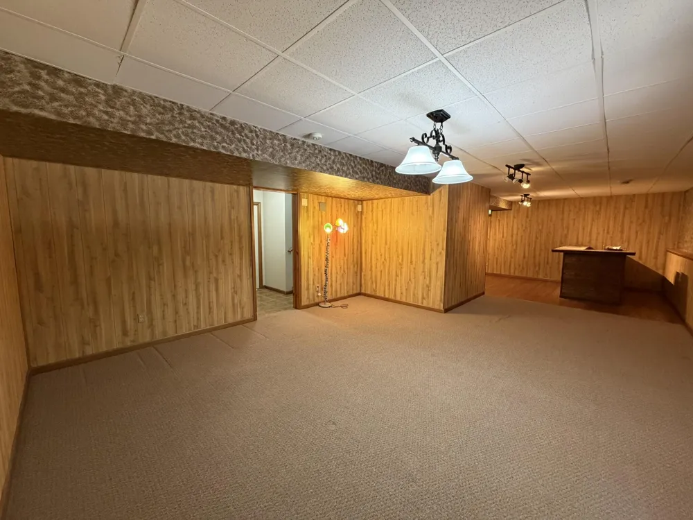 4122 Duck Lake Road Whitehall, MI 49461