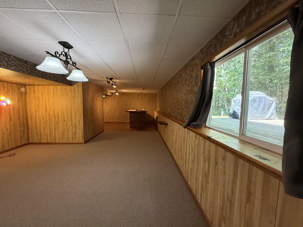 4122 Duck Lake Road Whitehall, MI 49461