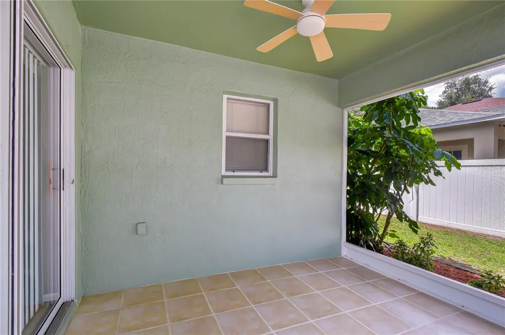 8736 MORRISON OAKS COURT Temple Terrace, FL 33637