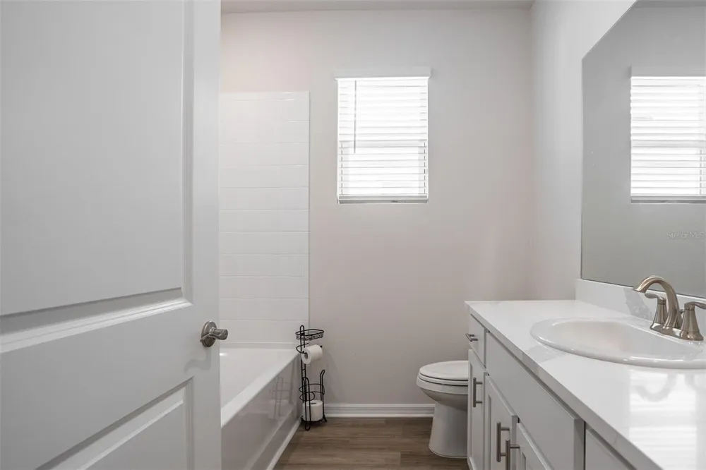 18052 CROPSIDE TRAIL Bradenton, FL 34211