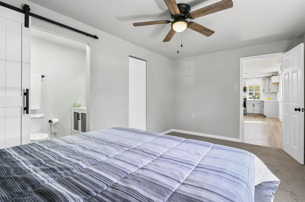 88 Live Oak Street Alvarado, TX 76009