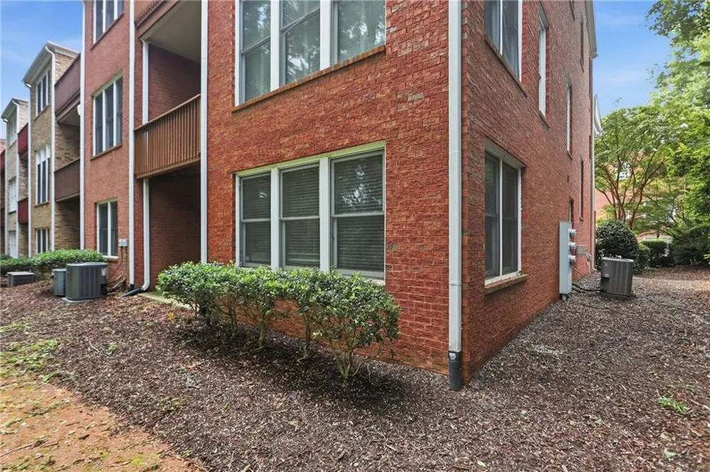 3011 Riverstone Trail #8 Atlanta, GA 30339