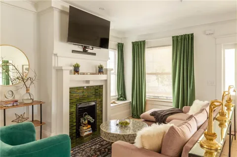 450 Highland Avenue NE #1