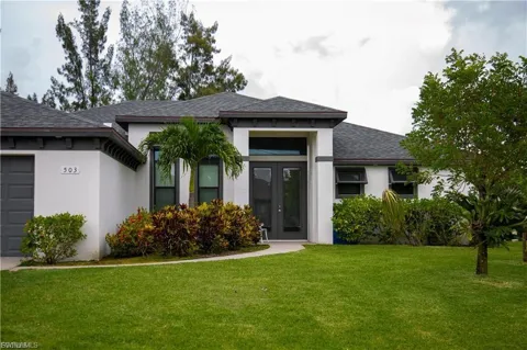 503 SW 11th Court