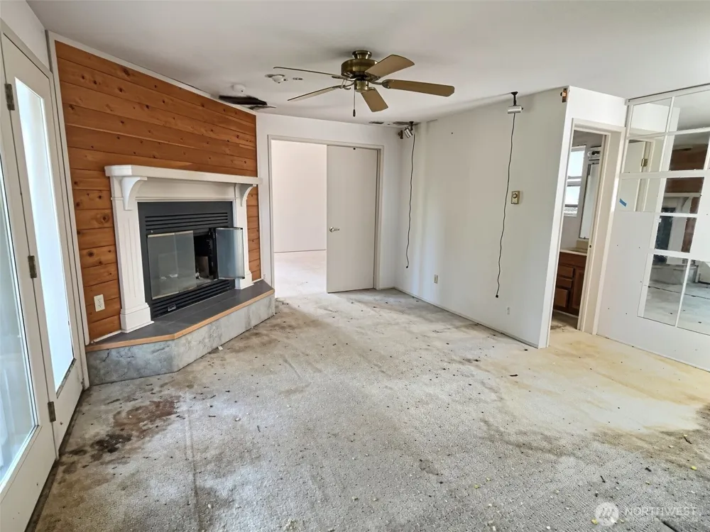 206 Sunrise Avenue SE Ocean Shores, WA 98569