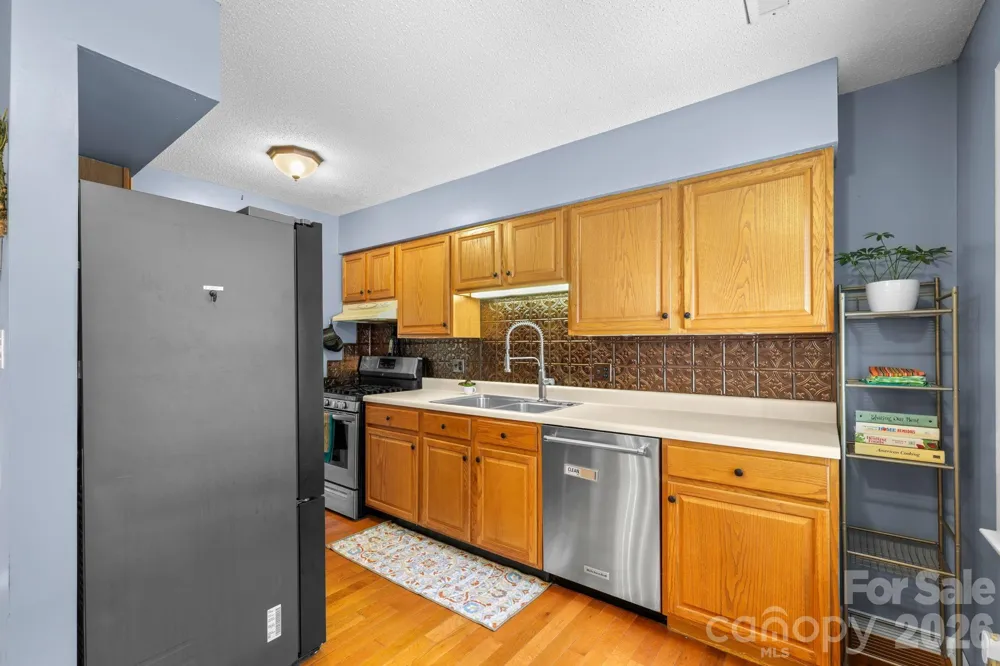 98 Pensacola Avenue Arden, NC 28704