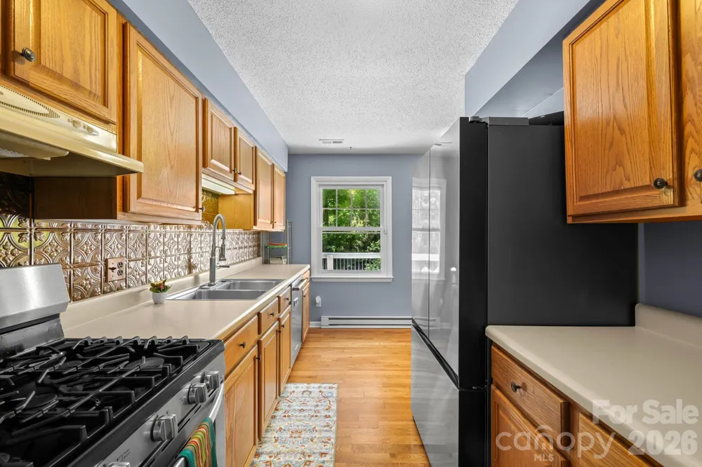 98 Pensacola Avenue Arden, NC 28704