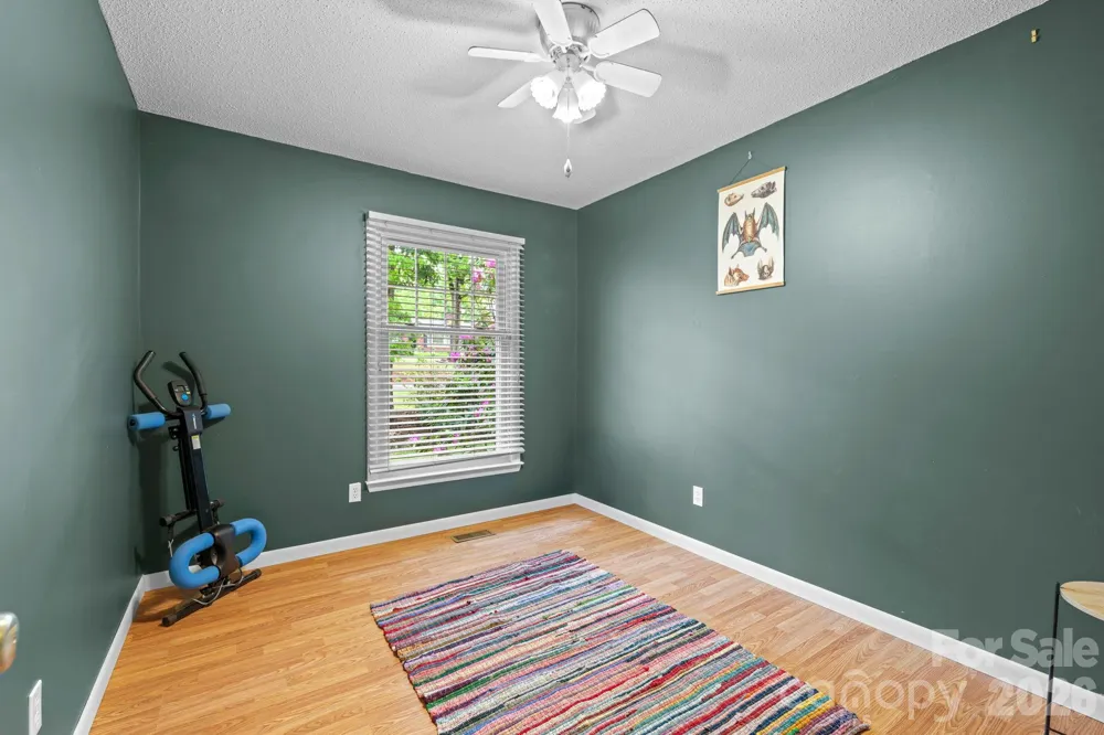 98 Pensacola Avenue Arden, NC 28704