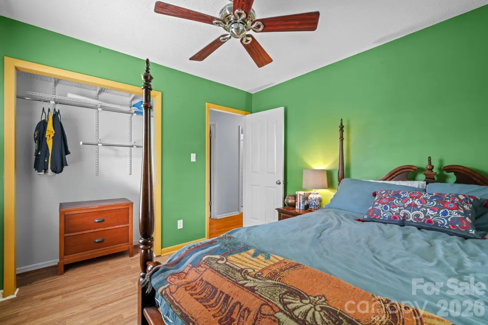 98 Pensacola Avenue Arden, NC 28704