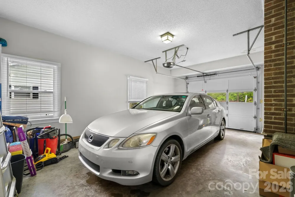 98 Pensacola Avenue Arden, NC 28704