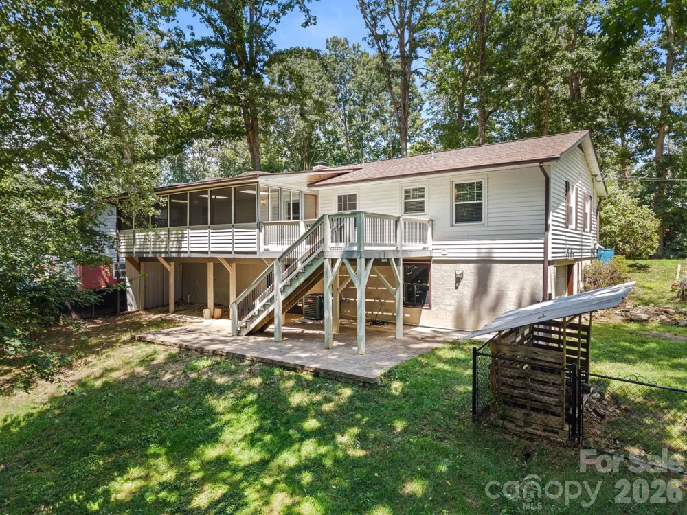 98 Pensacola Avenue Arden, NC 28704