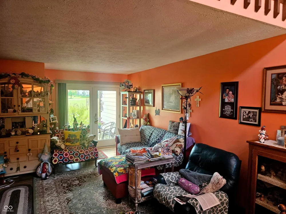 563 Cielo Vista Court Greenwood, IN 46143