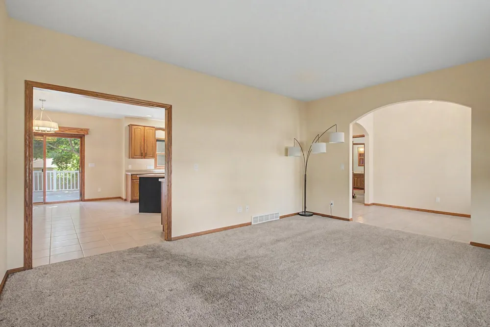 W7885 Country Avenue Holmen, WI 54636
