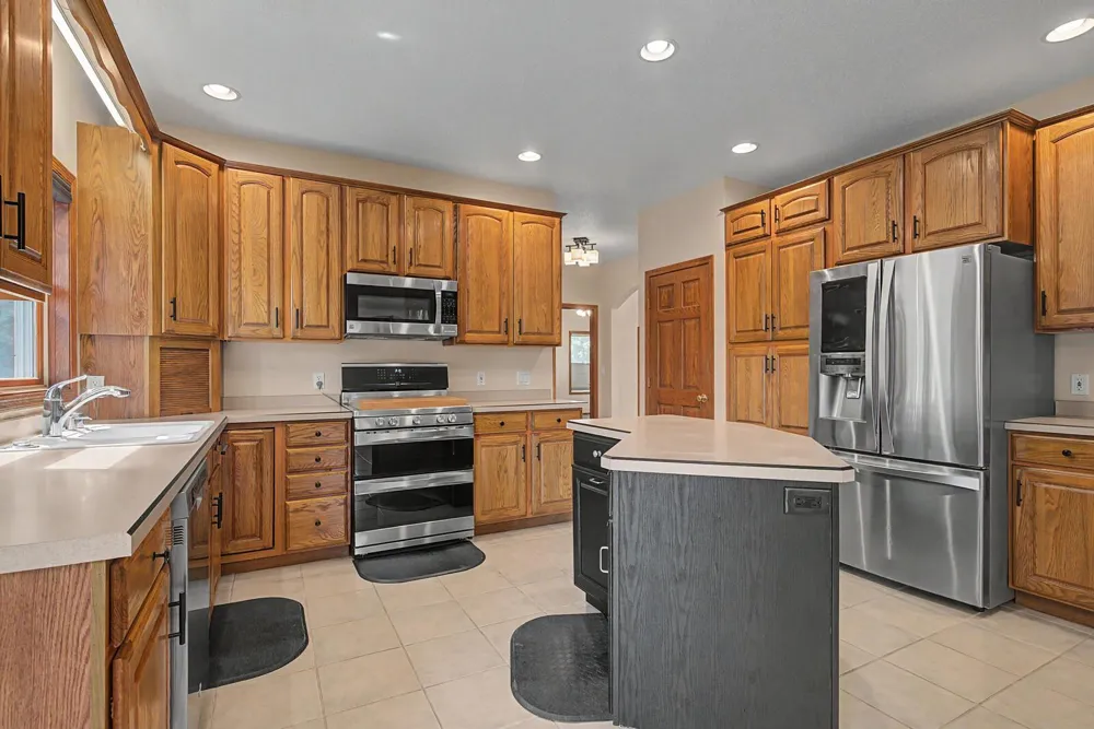 W7885 Country Avenue Holmen, WI 54636