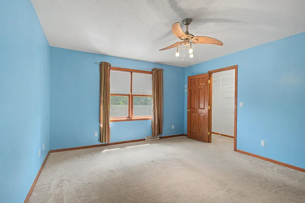 W7885 Country Avenue Holmen, WI 54636
