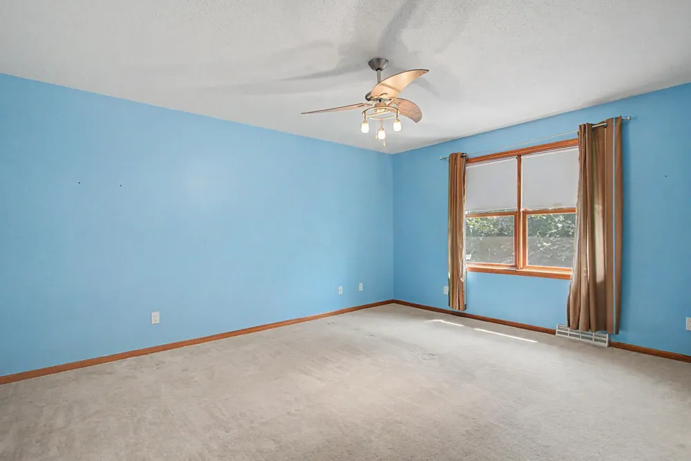 W7885 Country Avenue Holmen, WI 54636