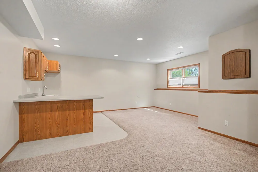 W7885 Country Avenue Holmen, WI 54636