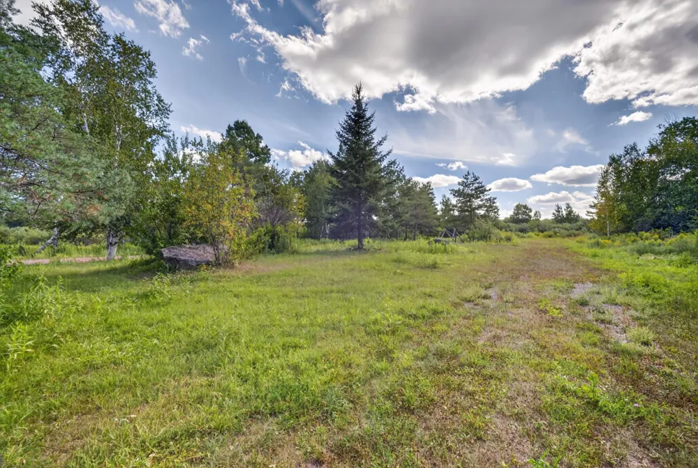 6558 Hermantown Road Cloquet, MN 55720