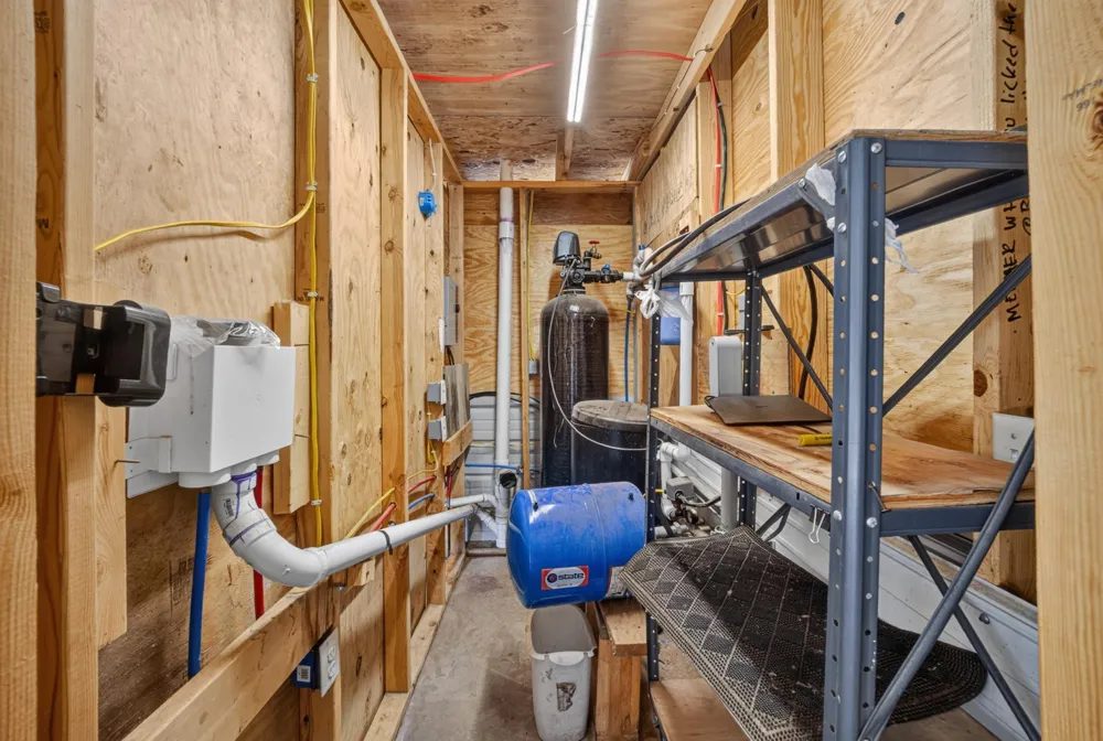 6558 Hermantown Road Cloquet, MN 55720
