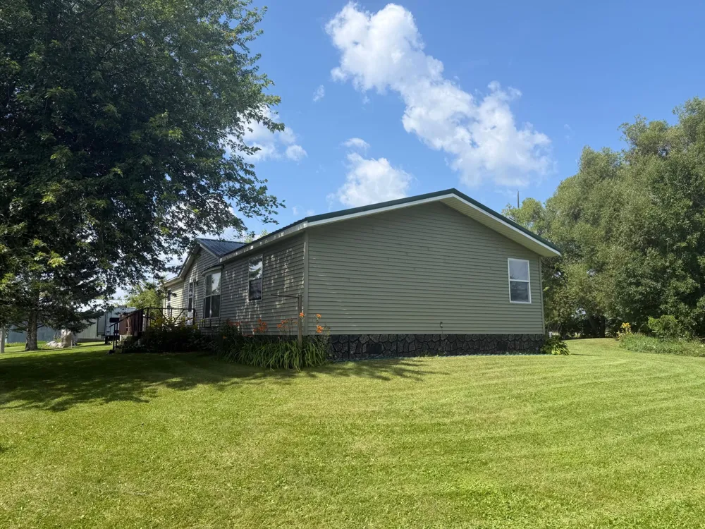 1506 County Road 1 SW Baudette, MN 56623